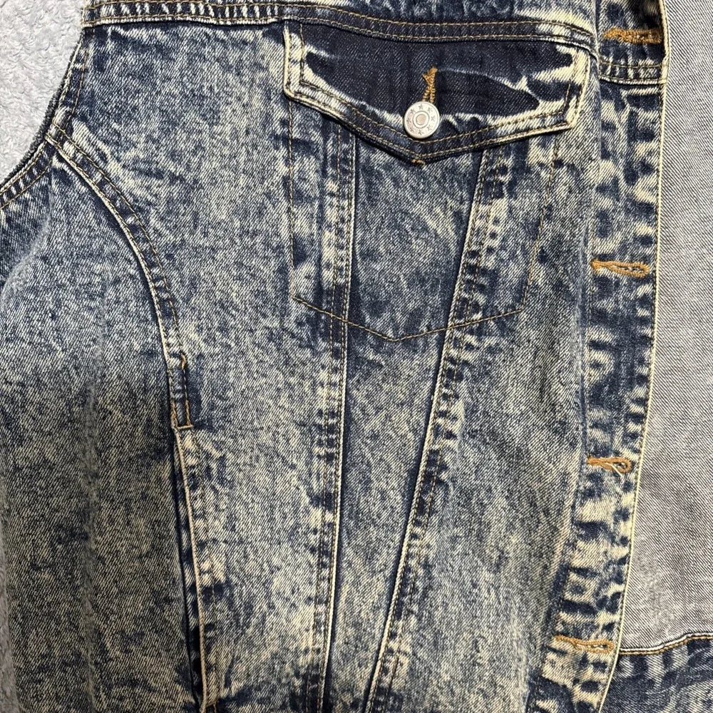 Louise Paris Mens Denim Vest Sz 3X Good Vibes Print On Back
